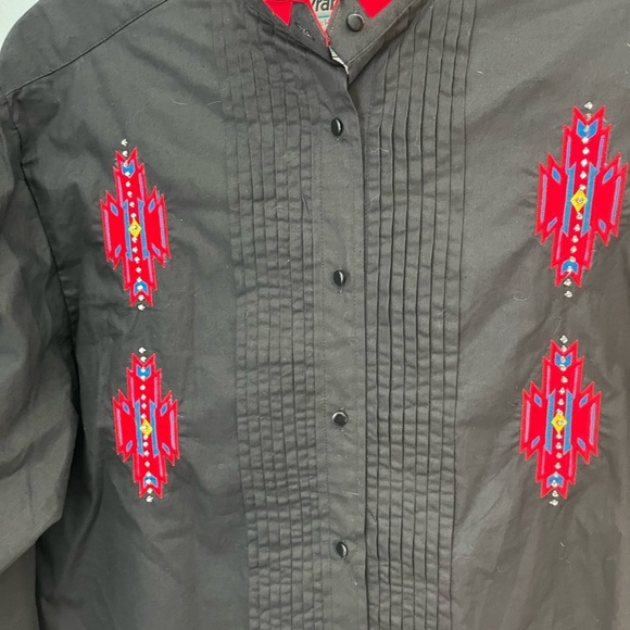 Wrangler‎ Black Button Down Shirt - Picture 3 of 10